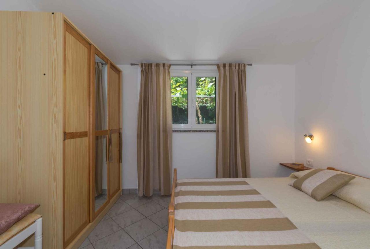 Apartments In Ravni/Istrien 30383 المظهر الخارجي الصورة