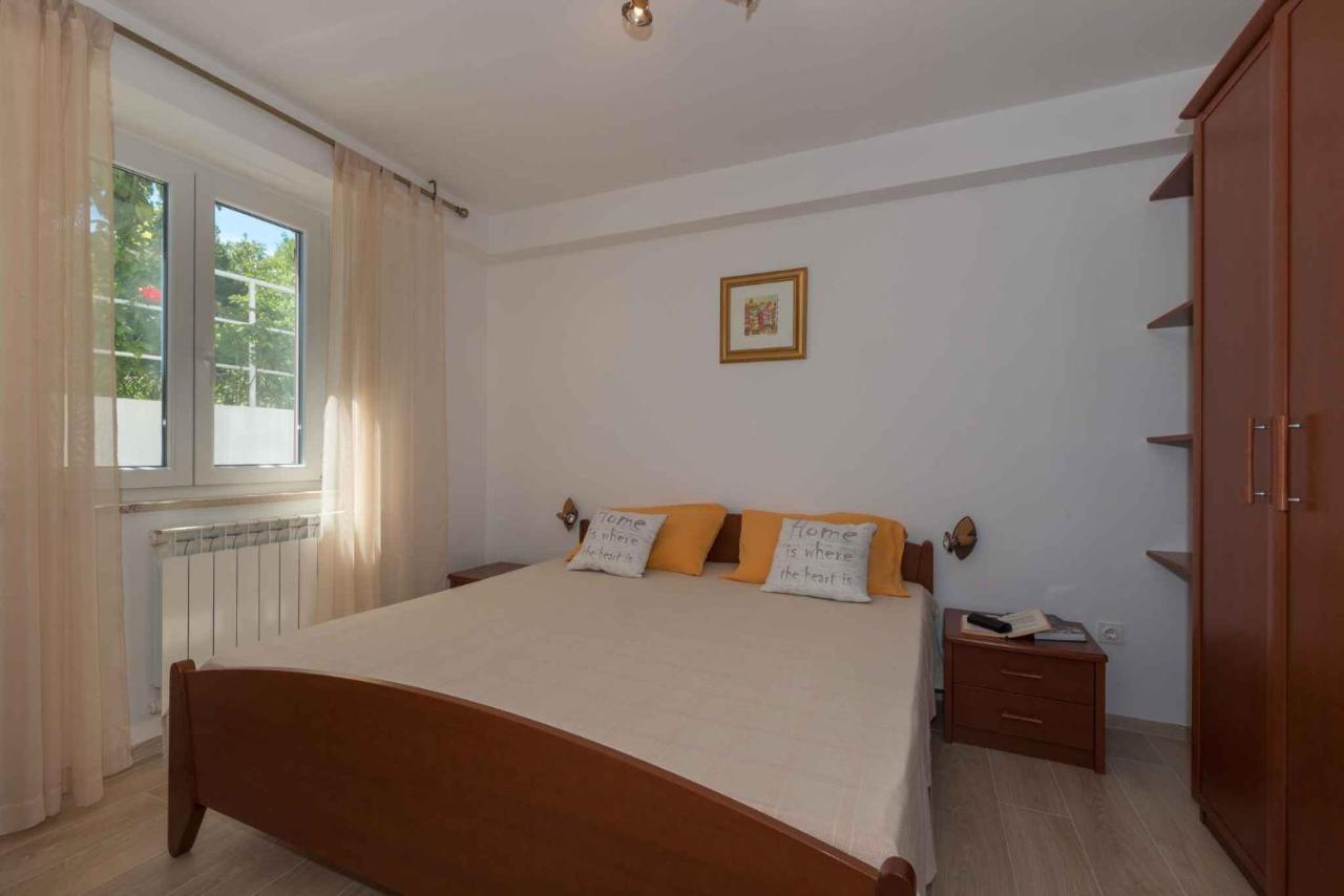 Apartments In Ravni/Istrien 30383 المظهر الخارجي الصورة